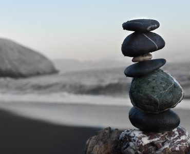 Meditation image of rocks at the ocean